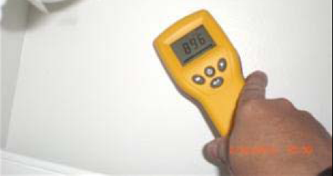 Moisture readings with contact moisture meter.